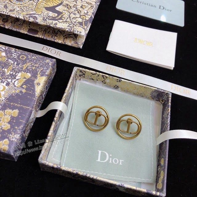 Dior飾品 迪奧經典熱銷款字母CD耳釘耳環  zgd1164